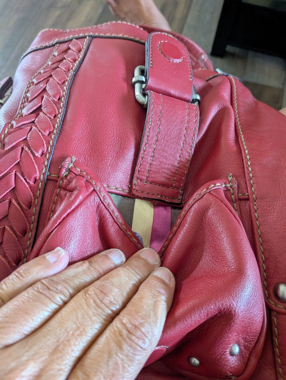 Tignanello Red Leather Shoulder Bag Hobo Braided Detail - Picture 6 of 12